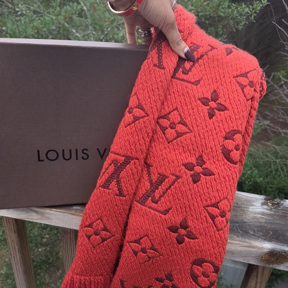 Louis Vuitton Accessories - Louis Vuitton Monogram Vibrant Red Knit Scarf